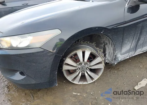 2008 Honda Accord 2.4 Ex-L z USA, uszkodzony, nr VIN 1HGCS12818A029157